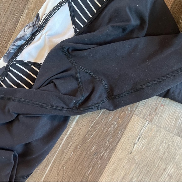 Lululemon Gather And Crow Crop Pants Slit Back Black Quilt Winter Pattern - Picture 4 of 10